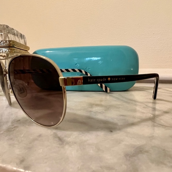 Kate Spade Sunglasses - Picture 2 of 4